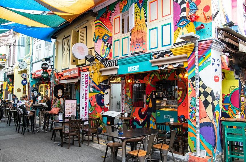 global dining etiquette importance